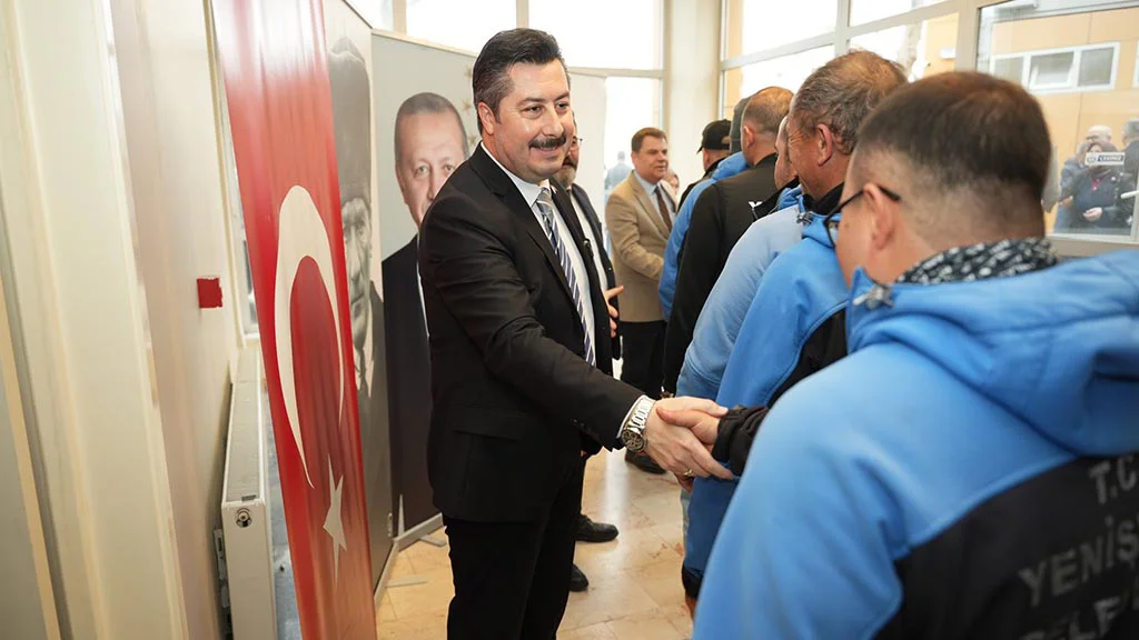 SİZLER BU ŞEHRİN GÖRÜNMEYEN KAHRAMANLARISINIZ — fotoğraf 1